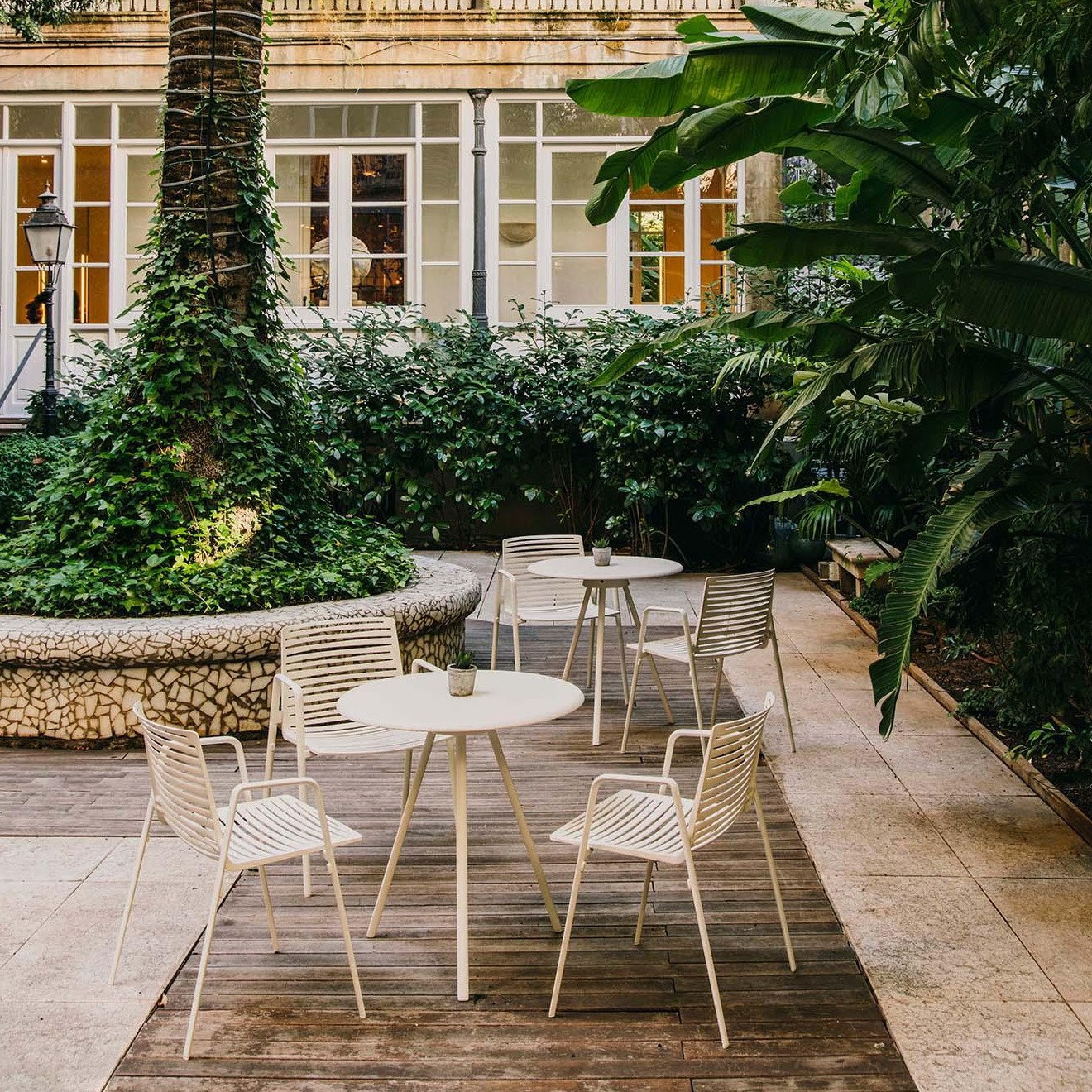 Chaise de jardin zbr blanche